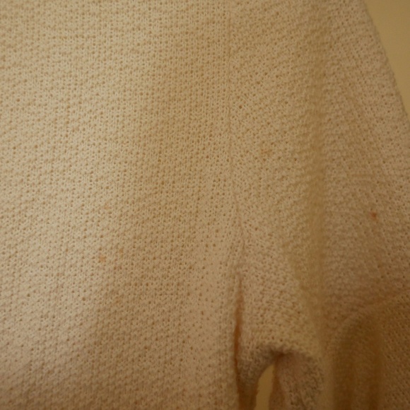 white sweater - Picture 6 of 7